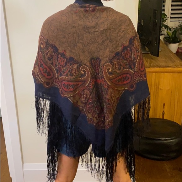 Traditional Middle Eastern Scarf - Picture 2 of 3